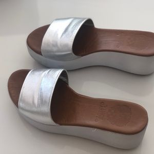 Vince Camuto Silver and White wedges -Size 8